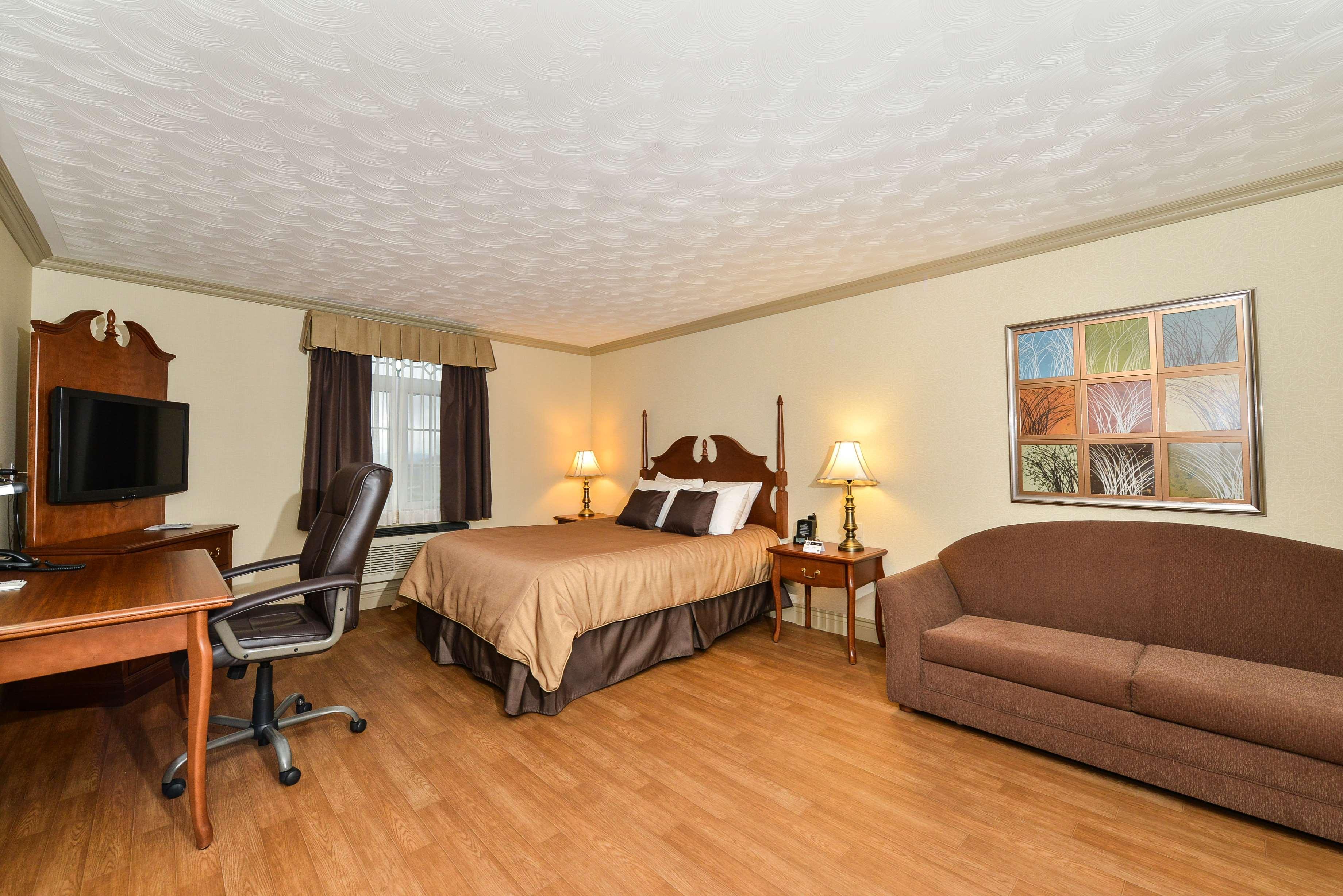 Best Western Plus Edmundston Exteriör bild